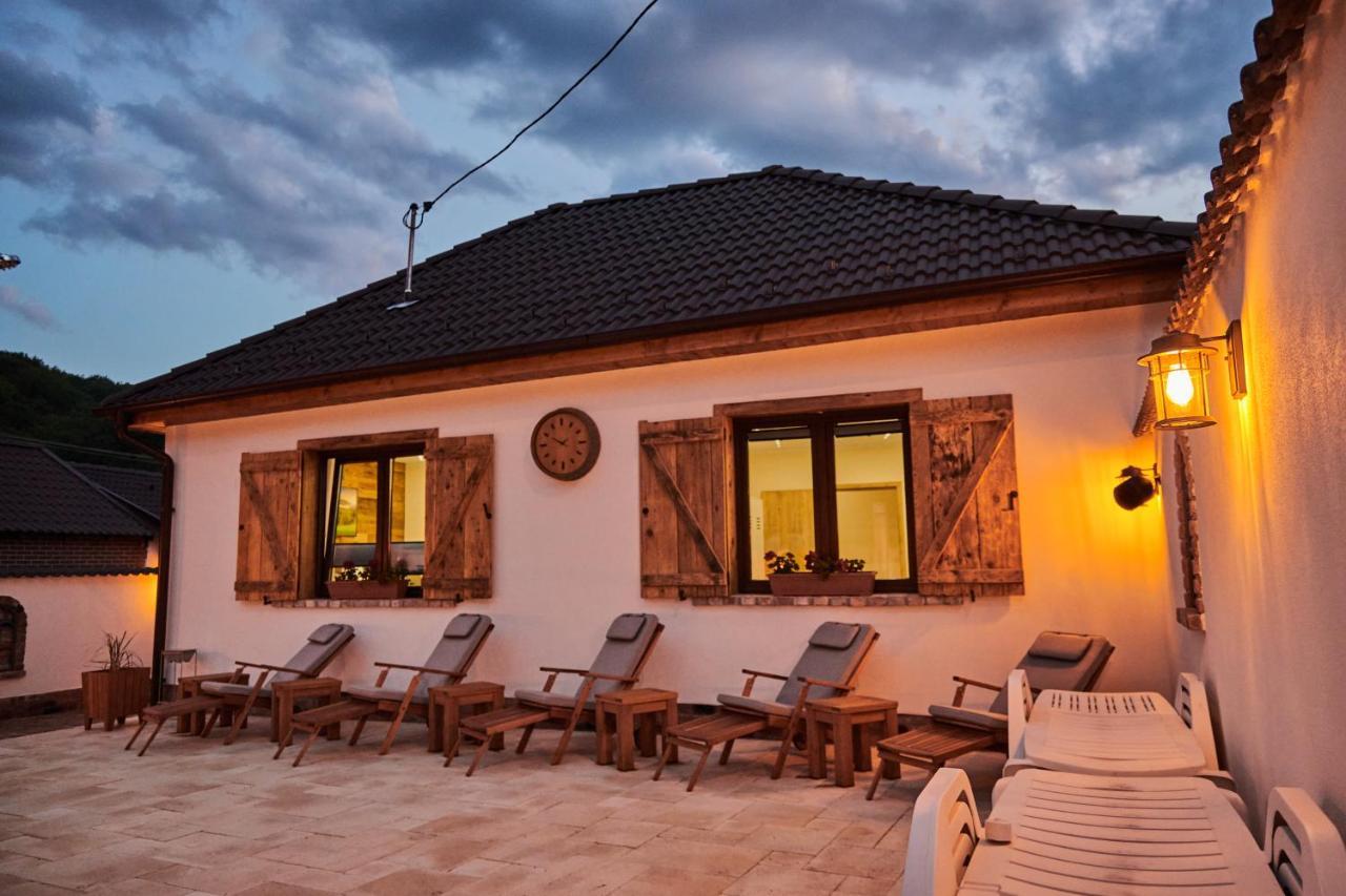 Complex Butoaiele Transilvaniei - Cazare & Spa - Natura - Relaxare Mediaş Εξωτερικό φωτογραφία