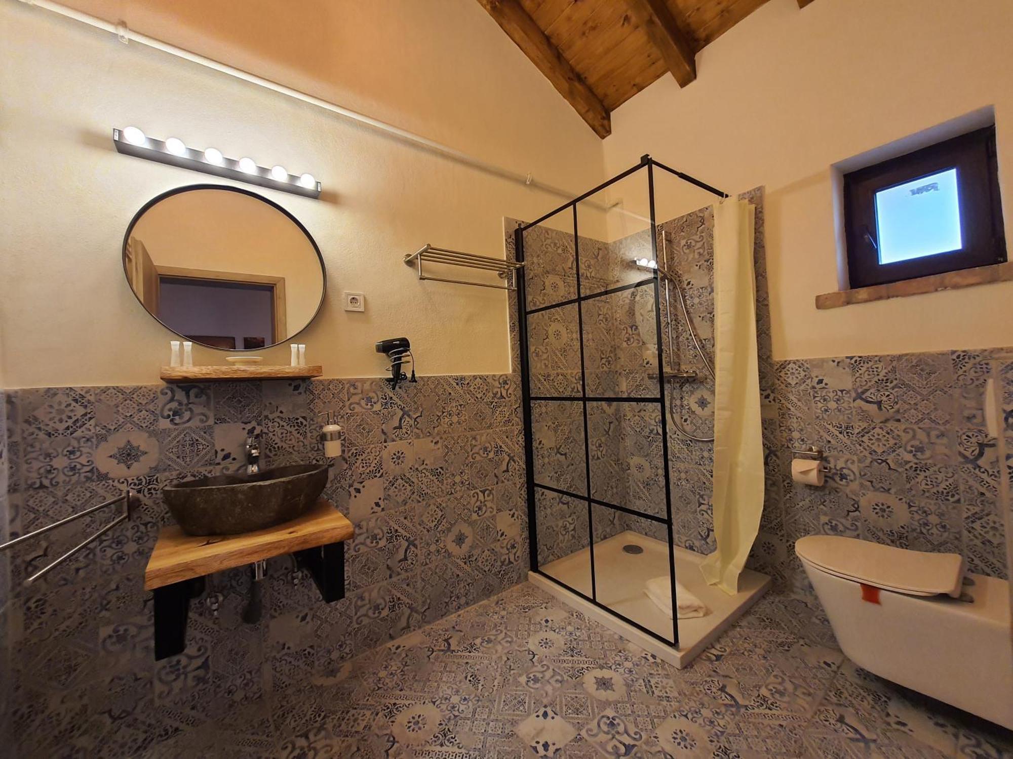 Complex Butoaiele Transilvaniei - Cazare & Spa - Natura - Relaxare Mediaş Εξωτερικό φωτογραφία
